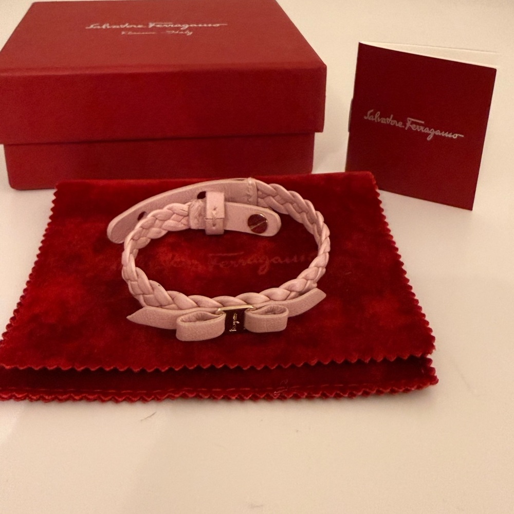Salvatore Ferragamo Pale Pink Braided Leather Bow Bracelet